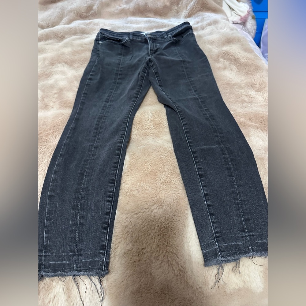 LOFT Women's Dark Gray Curvy Skinny Jeans 8/29